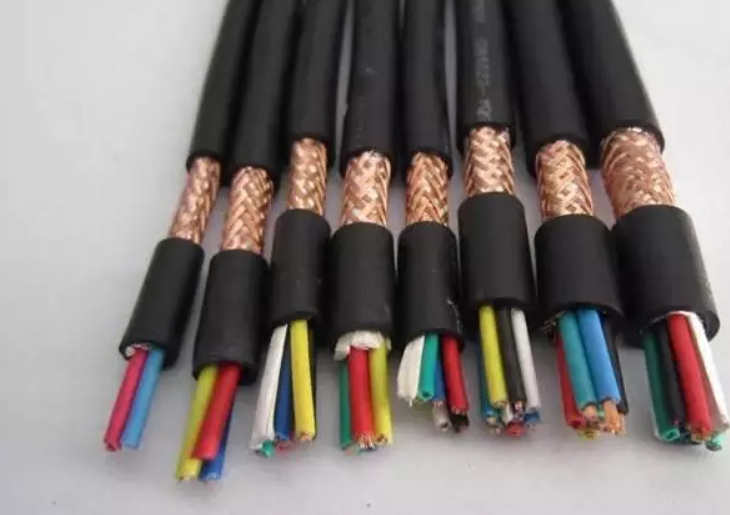 金龍羽電纜分析探尋電線電纜的基本生產(chǎn)流程是什么.jpg